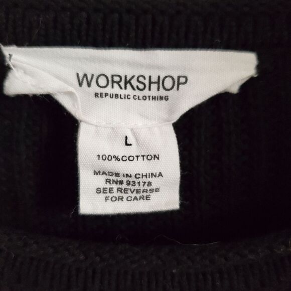 Cute pull over juniors sweater - Picture 2 of 6